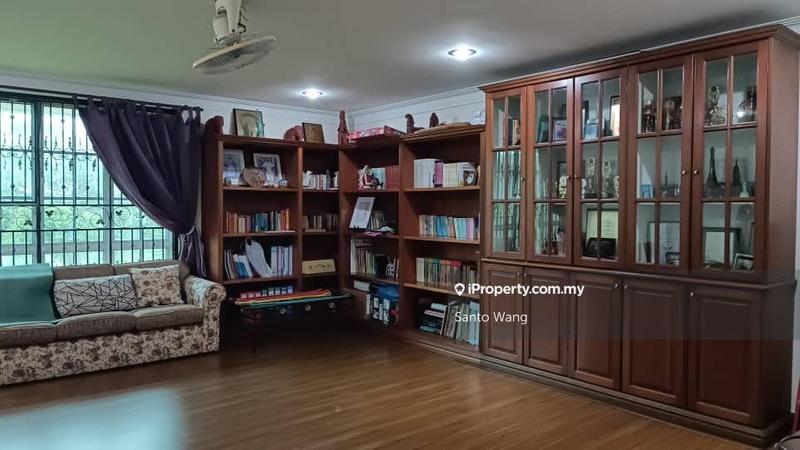 Bungalow House untuk Dijual di Taman Bukit Tiram, Ulu Tiram oleh Santo Wang - iProperty.com.my