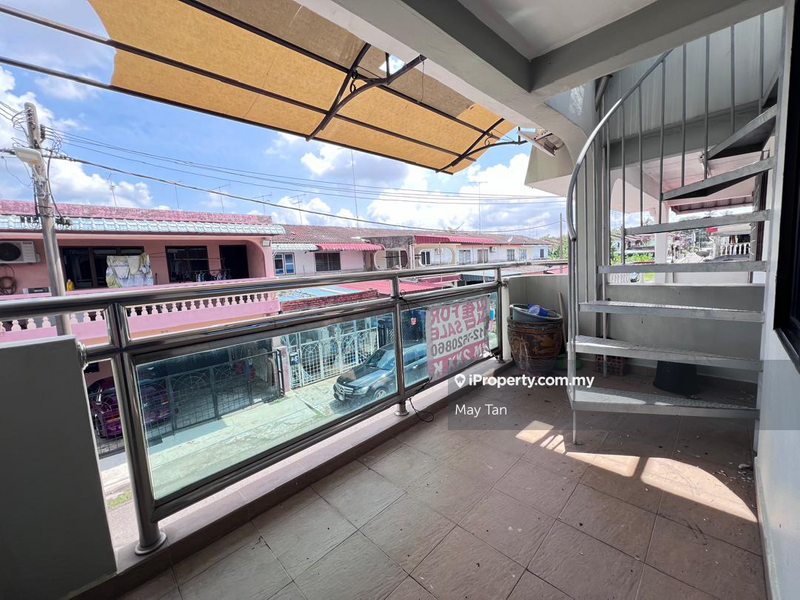 Rumah Berangkai 3 Tingkat untuk Dijual di Taman Kluang Barat, Kluang oleh May Tan - iProperty.com.my