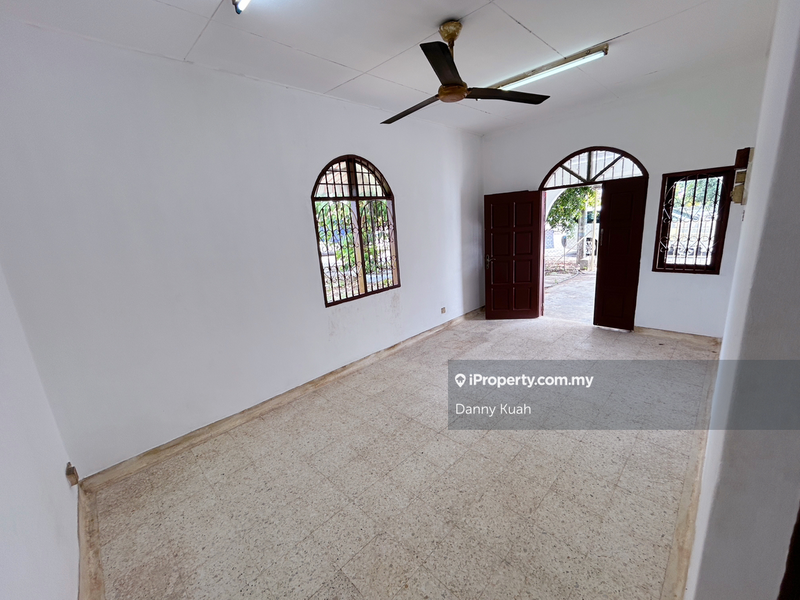 Rumah Berangkai 1 Tingkat untuk Dijual di qi135, Batu Berendam oleh Danny Kuah - iProperty.com.my
