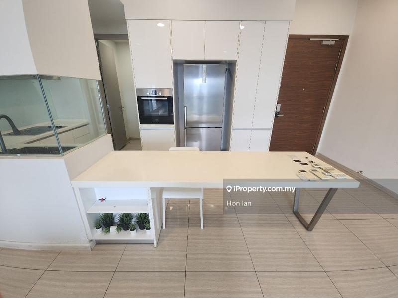Service Residence for Sale in Twin Arkz by Hon Ian - iProperty.com.my