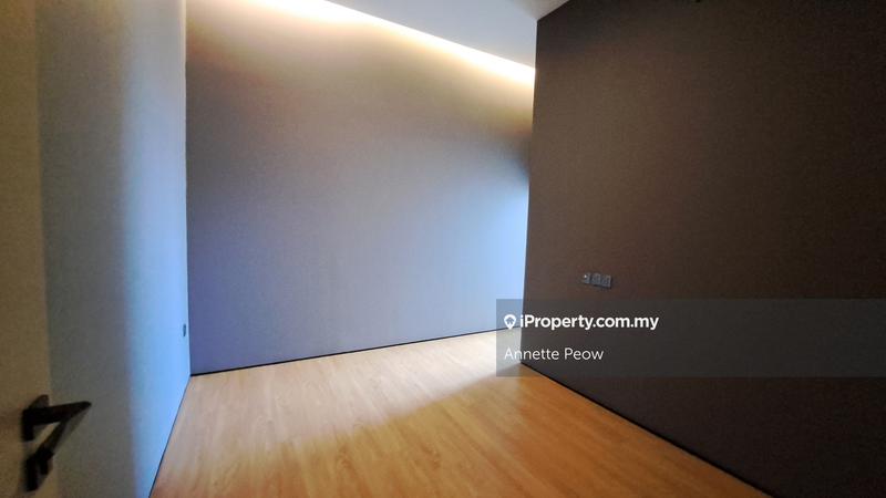 For Sale - City of Dreams