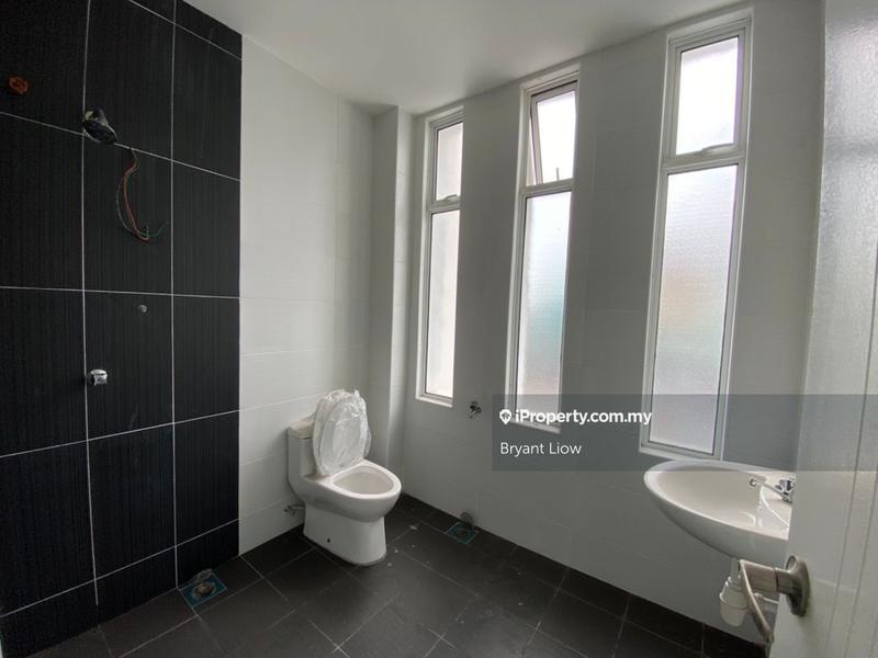 Semi-Detached House for Sale in HOT DEAL! 2.5 Storey Klebang Utama Klebang Kota, Melaka City by Bryant Liow - iProperty.com.my