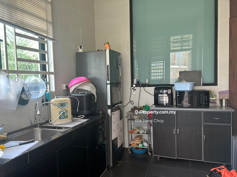 Rumah Teres 3-Tingkat untuk Dijual di Taman Bukit Serdang, Seri Kembangan oleh Kok Peng Choy - iProperty.com.my
