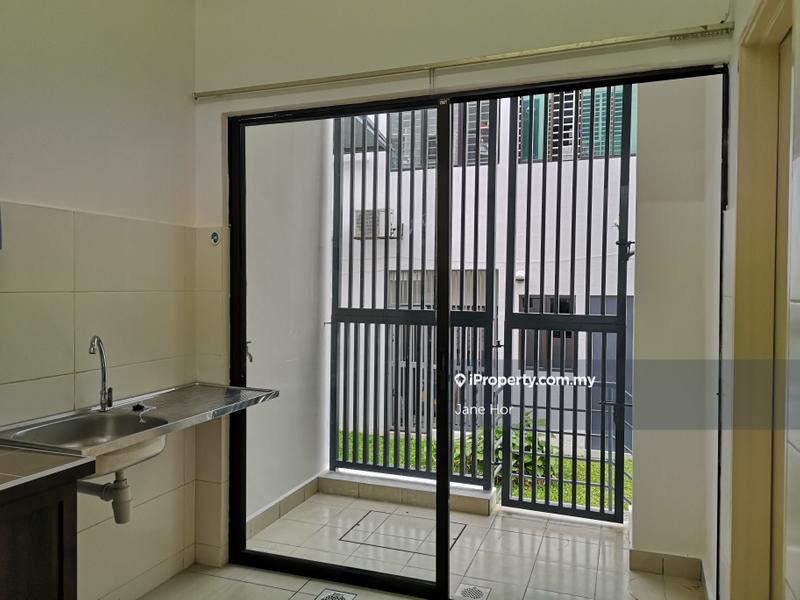 Townhouse for Sale in 16 sierra, Puchong by Jane Hor - iProperty.com.my