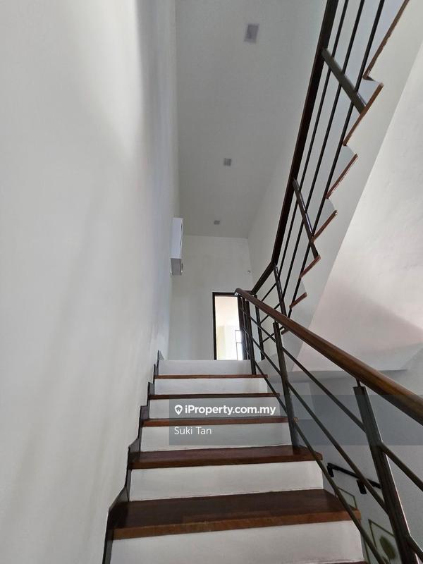 Bungalow House untuk Dijual di Taman Yarl, Jalan Klang Lama (Old Klang Road) oleh Suki Tan - iProperty.com.my