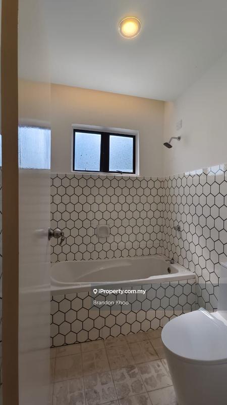 Bungalow House for Sale in Afamosa Resorts Alor Gajah Simpang Ampat, Johor Bahru by Brandon Khoo - iProperty.com.my