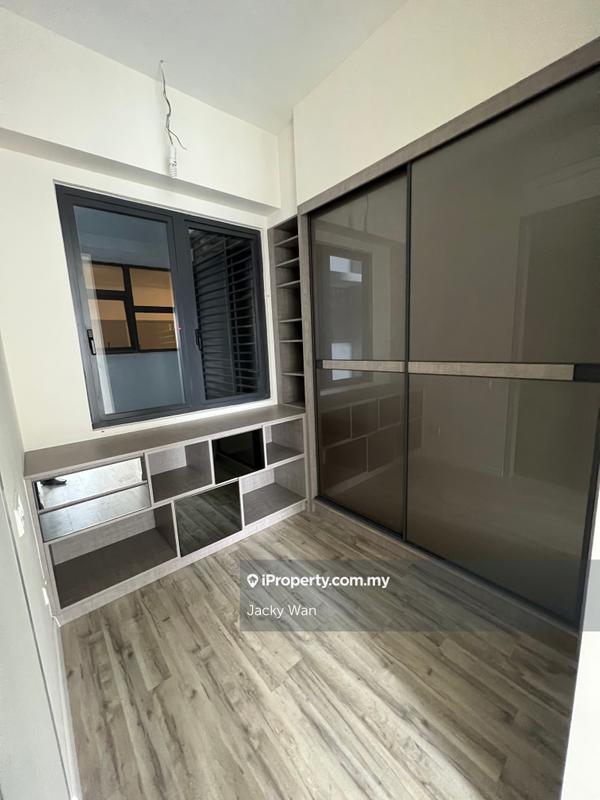 For Sale - Millerz Square