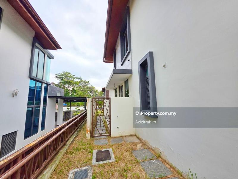 Bungalow House for Sale in Presint 16, Putrajaya by Azizirrahim - iProperty.com.my