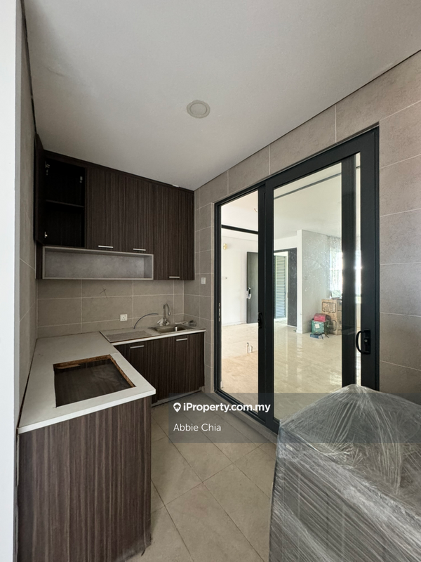 Rumah Berkembar untuk Dijual di Lake Fields, Sungai Besi oleh Abbie Chia - iProperty.com.my