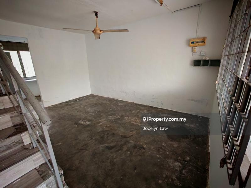 2-storey Terraced House for Sale in Taman Johor Jaya, Johor Bahru by Jocelyn Law - iProperty.com.my