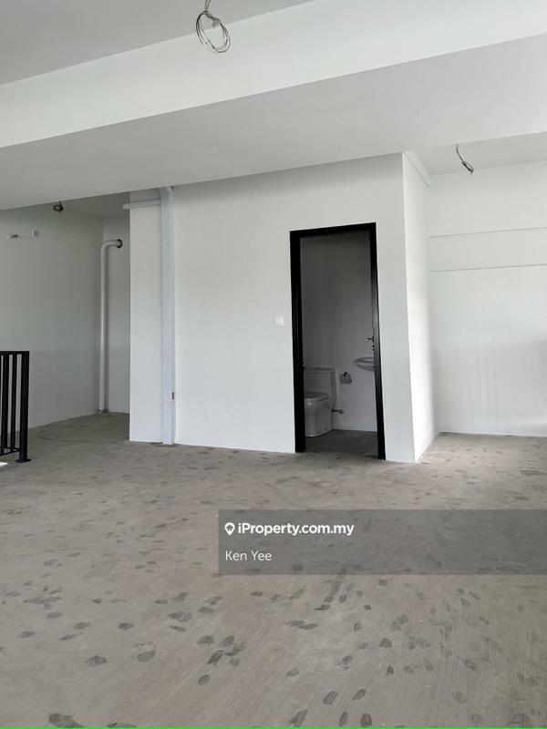 Warehouse for Rent in Kota Damansara, Selangor by Ken Yee - iProperty.com.my