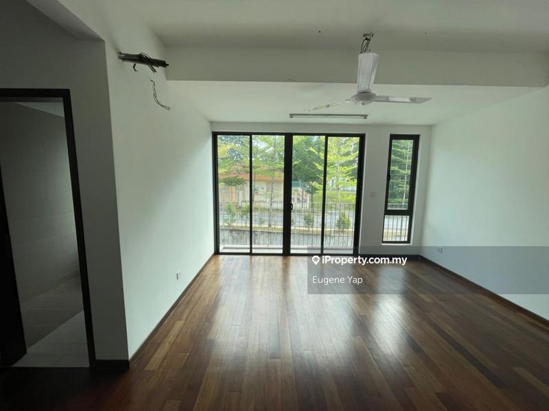 Rumah Teres 3-Tingkat untuk Dijual di Bukit Rahman Putra, Sungai Buloh oleh Eugene Yap - iProperty.com.my