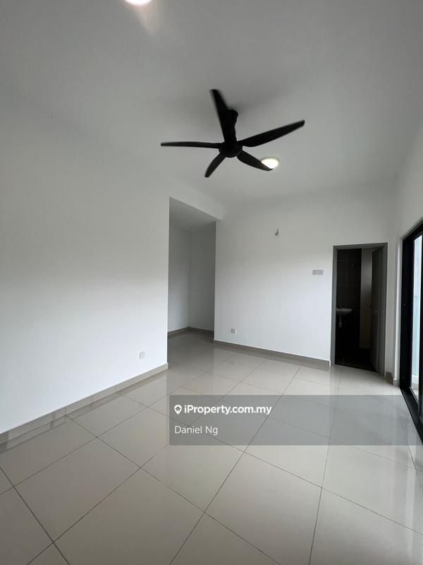 Rumah Bandar untuk Disewa di Taman Orkid Salak Tinggi, Sepang, Dengkil, Dengkil oleh Daniel Ng - iProperty.com.my