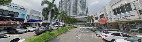 For Rent - 22' x 80'sqft Prime Hot Area Limited Unit Ground Floor Shoplot Bandar Botanic Klang