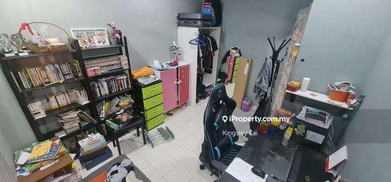Townhouse for Sale in Selayang, Batu Caves by Kingsley Lai - iProperty.com.my