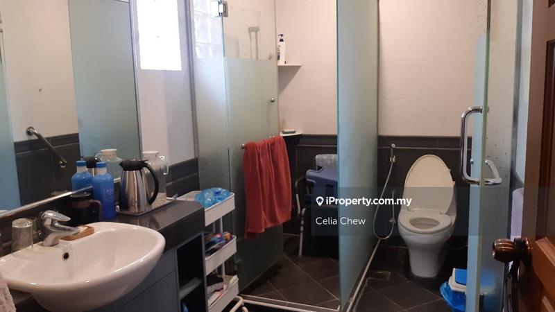 Bungalow House for Sale in Seksyen 16, Petaling Jaya by Celia Chew - iProperty.com.my