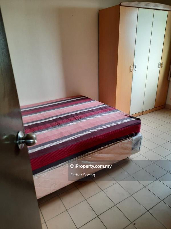 Condominium for Sale in Perdana Exclusive by Esther Soong - iProperty.com.my