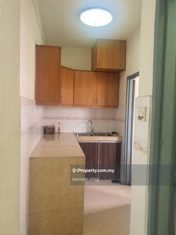 For Sale - Palma Puteri