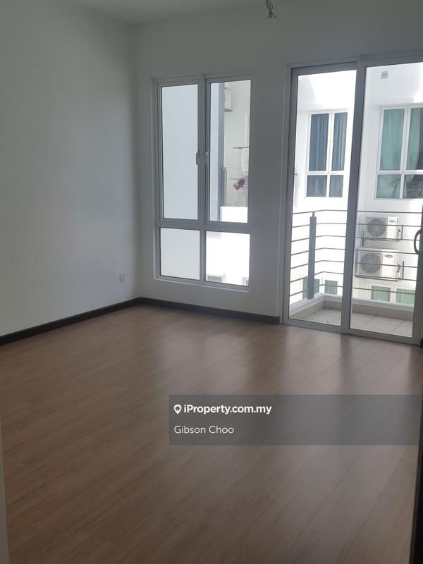 Rumah Berkembar untuk Dijual di Suria Residence oleh Gibson Choo - iProperty.com.my