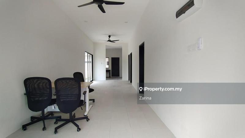 1-storey Terraced House for Sale in Pantai Suria, Pantai Remis by Zarina - iProperty.com.my