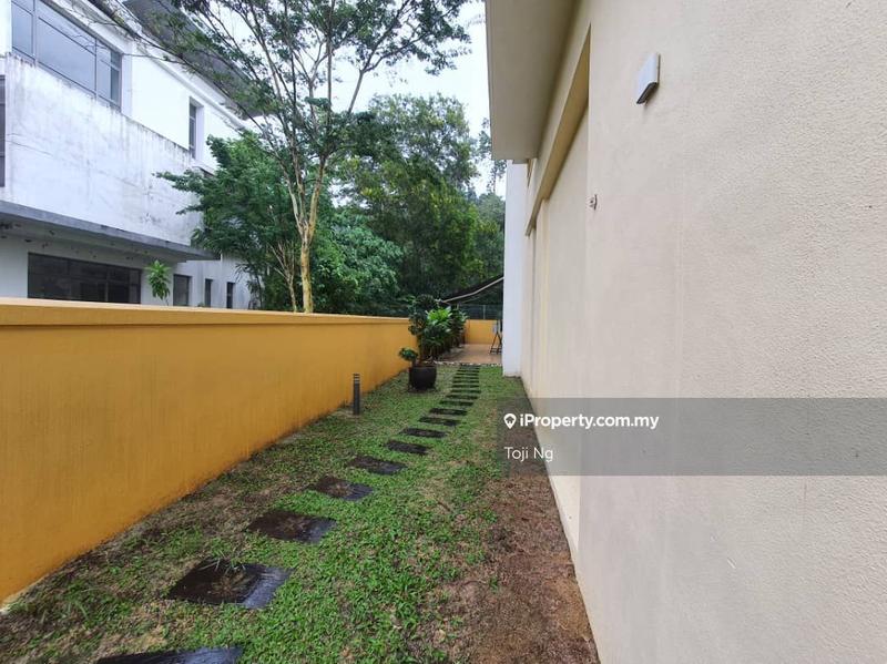 Banglo untuk Dijual di Batu 9, Cheras oleh Toji Ng - iProperty.com.my