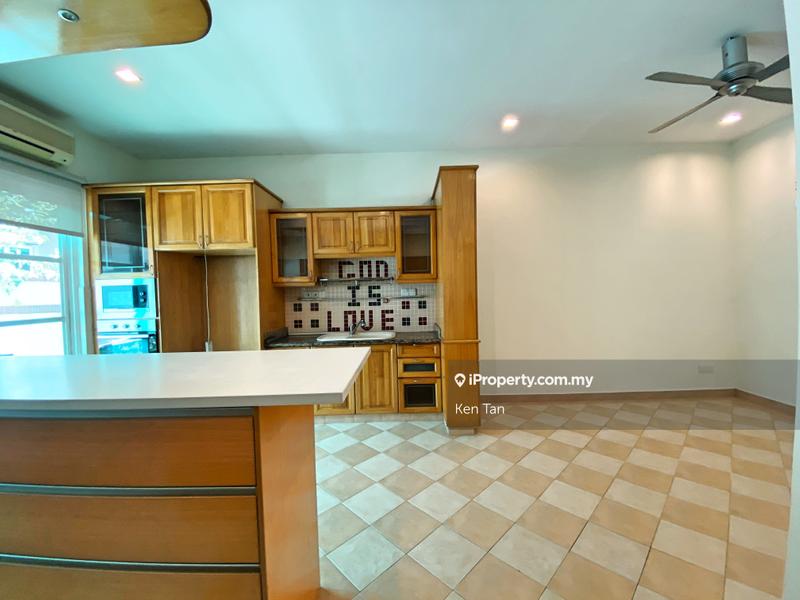 Rumah Berkembar untuk Dijual di Tropicana Golf Country Resort, Tropicana oleh Ken Tan - iProperty.com.my
