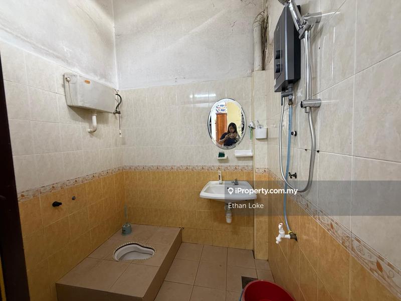 Rumah Berangkai 1 Tingkat untuk Dijual di SD 2 [Good Condition], Bandar Sri Damansara oleh Ethan Loke - iProperty.com.my