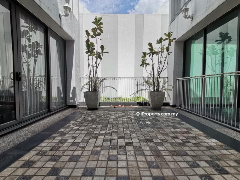 Bungalow House for Sale in Taman Esplanad, Bukit Jalil by Jess Ho - iProperty.com.my