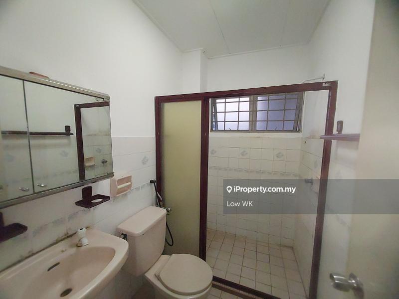 1.5-storey Terraced House for Rent in Bandar Baru Sri Petaling, Sri Petaling by Low WK - iProperty.com.my