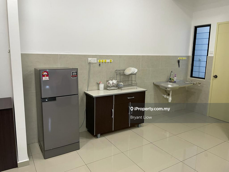 Kediaman Servis untuk Dijual di Atlantis Residences (Pangsapuri Atlantis Kota Syahbandar) oleh Bryant Liow - iProperty.com.my