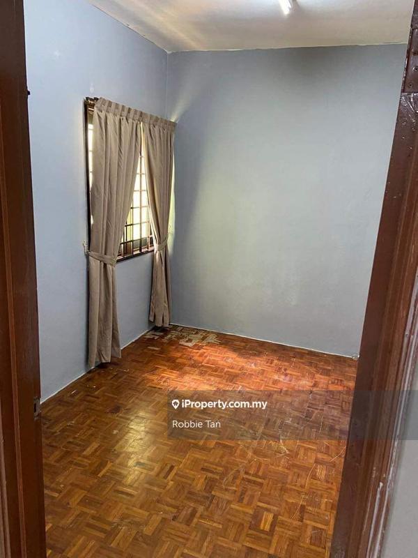 Apartment for Sale in Lily & Jasmine Apartment by Robbie Tan - iProperty.com.my