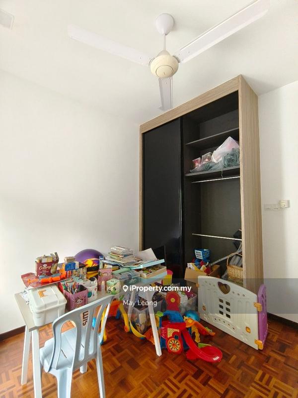 Rumah Berkembar untuk Dijual di Damansara Heights, Damansara Heights oleh May Leong - iProperty.com.my