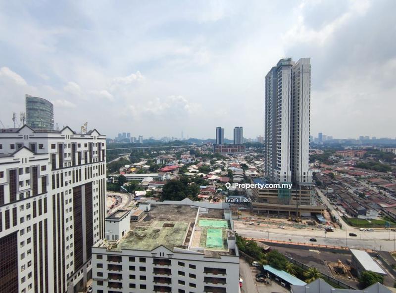 Service Residence for Sale in Casa Suites by Ivan Lee - iProperty.com.my