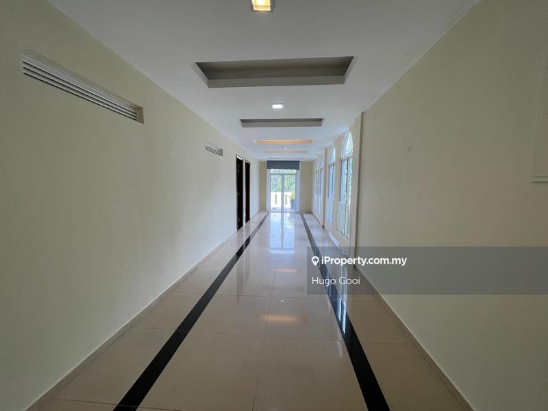 Banglo untuk Dijual di Country Heights, Kajang oleh Hugo Gooi - iProperty.com.my