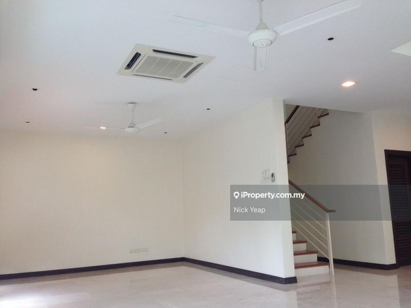 Rumah Berkembar untuk Dijual di Mont Kiara, Kuala Lumpur oleh Nick Yeap - iProperty.com.my