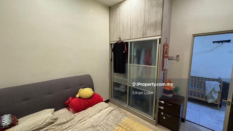 Rumah Berangkai 1.5 Tingkat untuk Dijual di SD 2 (Renovated 1.5 storey), Bandar Sri Damansara oleh Ethan Loke - iProperty.com.my