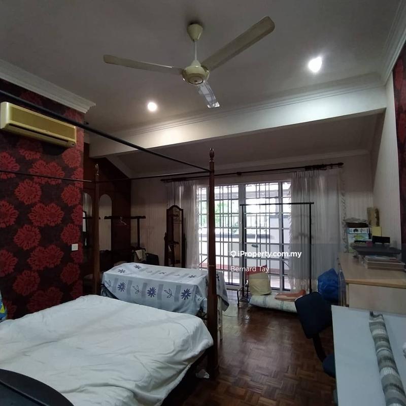 Semi-Detached House for Sale in SS 4 Kelana Jaya, Petaling Jaya by Bernard Tay - iProperty.com.my