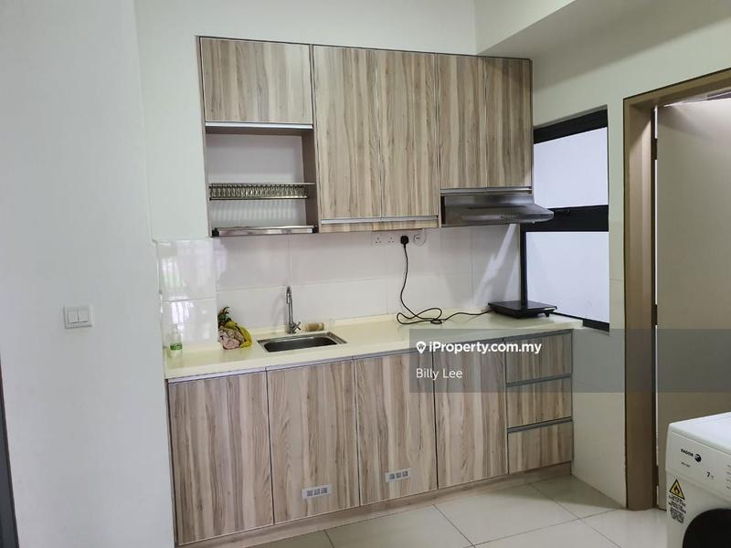 Kediaman Servis untuk Dijual di Suria Residence oleh Billy Lee - iProperty.com.my