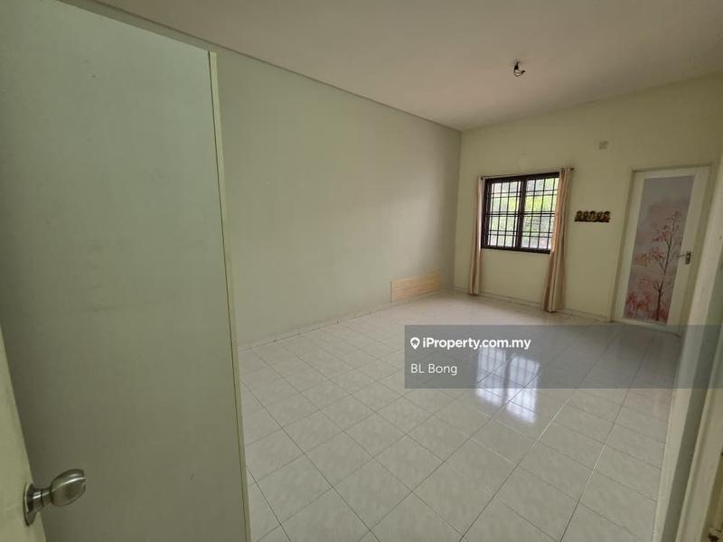 Rumah Berangkai 2 Tingkat untuk Dijual di Taman Ozana Impian, Bukit Katil oleh BL Bong - iProperty.com.my