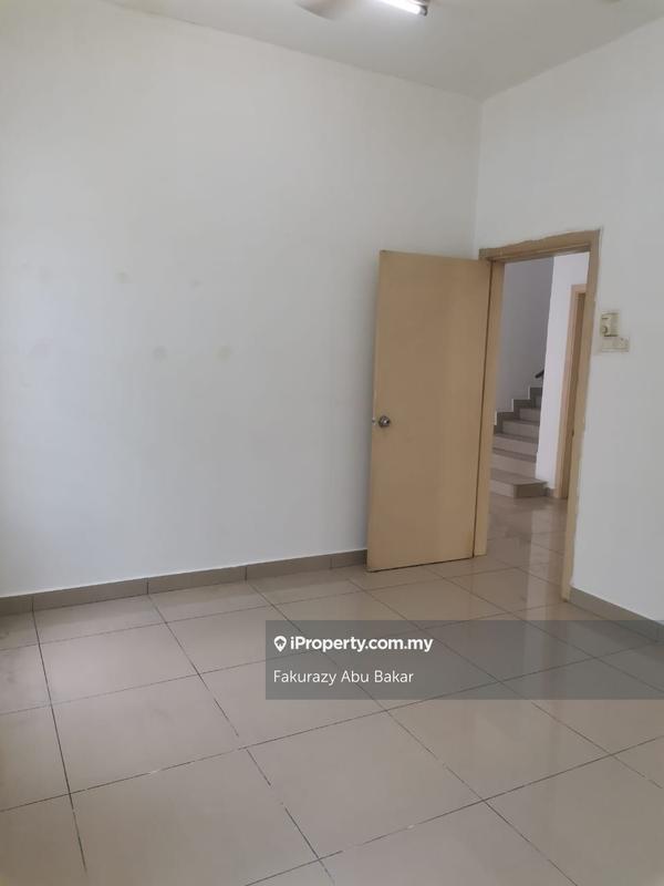 Rumah Berkembar untuk Dijual di Bandar Teknologi Kajang, Kajang oleh Fakurazy Abu Bakar - iProperty.com.my