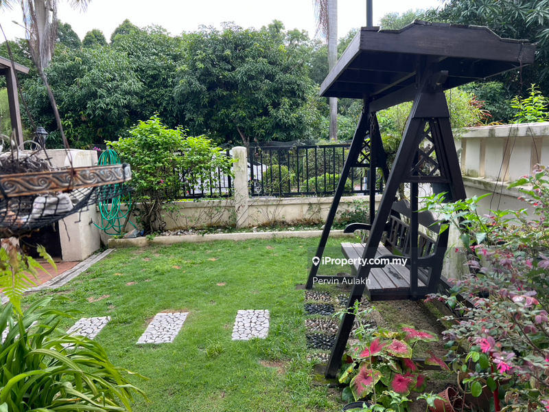Rumah Berkembar untuk Dijual di Subang Alam, Shah Alam oleh Pervin Aulakh - iProperty.com.my
