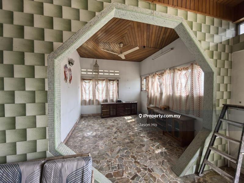 Banglo untuk Dijual di Taman Tong Seng, Mantin oleh Jason Ho - iProperty.com.my