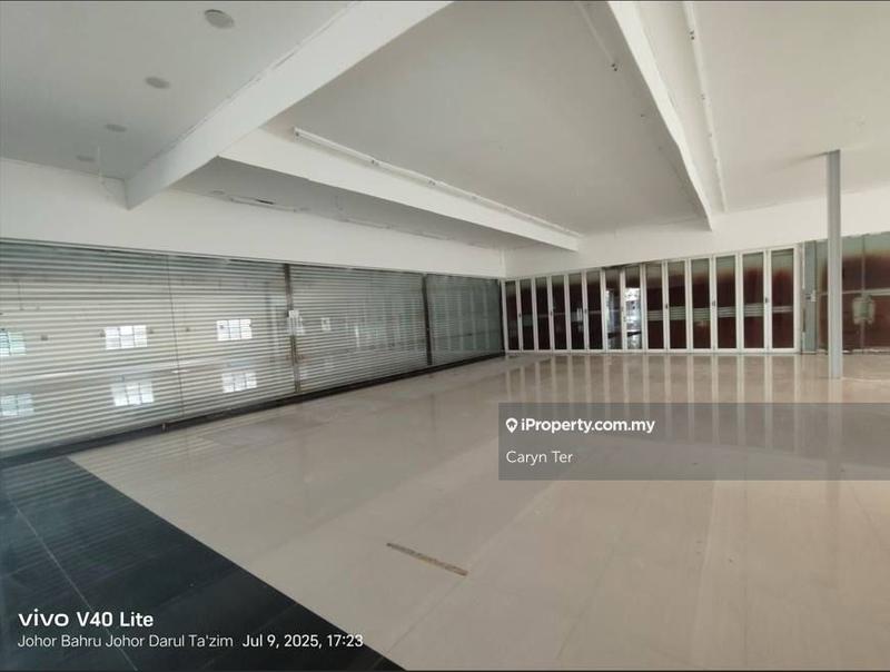 For Rent - Taman Baiduri ( Facing Main Road ) Single Storey Detached Factory