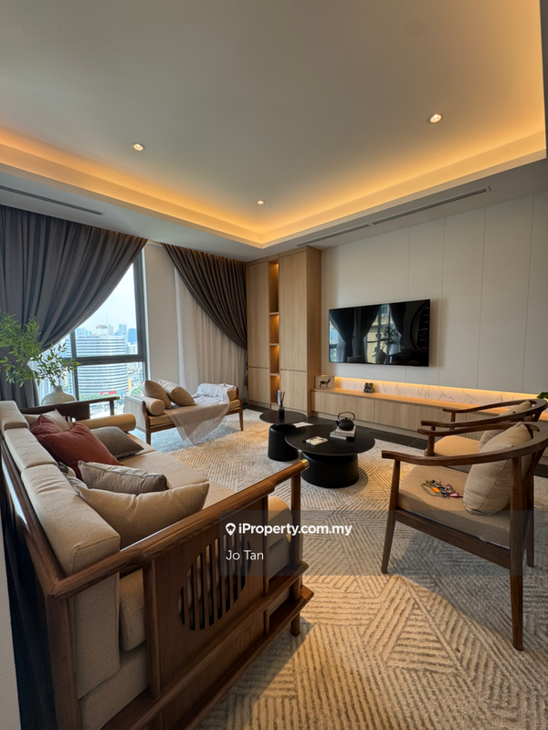 For Sale - D'Rapport