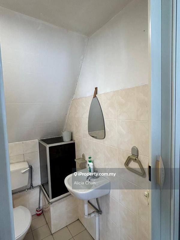 Condominium for Sale in Paradise Lagoon by Alicia Chan - iProperty.com.my
