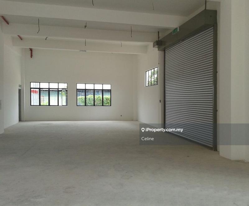 Kilang Berkembar untuk Dijual di Kampung Pulau Meranti, Puchong oleh Celine - iProperty.com.my