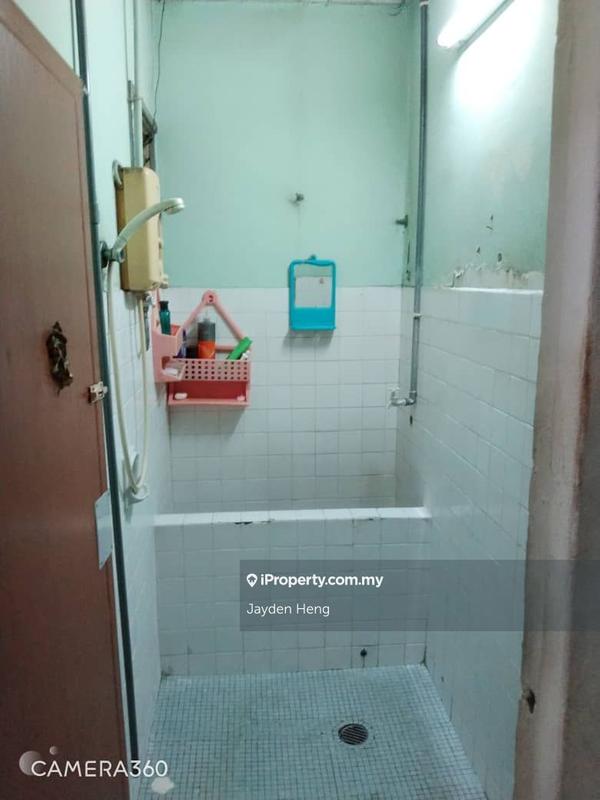 Rumah Teres 1-Tingkat untuk Dijual di SS5, Petaling Jaya oleh Jayden Heng - iProperty.com.my