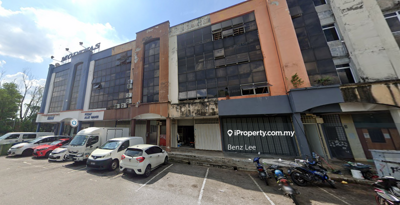 Shop for Sale in Bandar Pinggiran Subang, Shah Alam by Benz Lee - iProperty.com.my