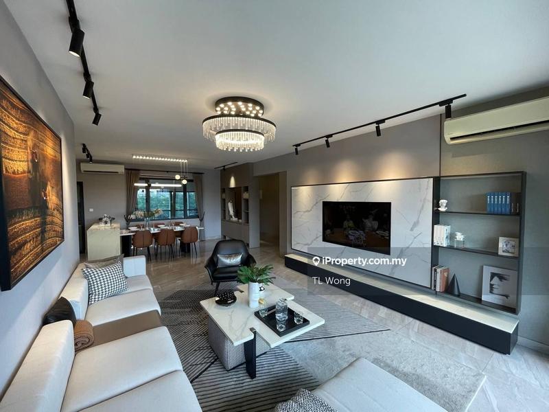 For Sale - Baron Residence @ Lake City