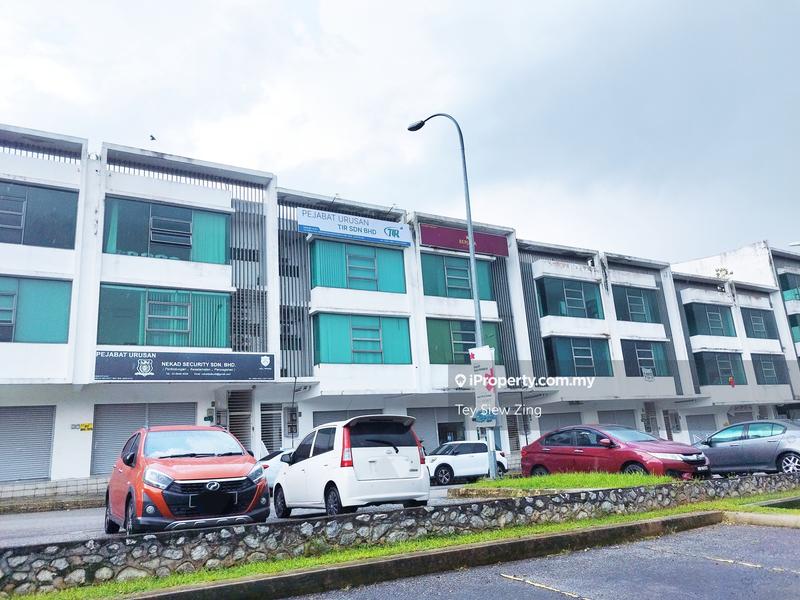 Kedai-Pejabat untuk Dijual di D'alpinia, Puchong oleh Tey Siew Zing - iProperty.com.my